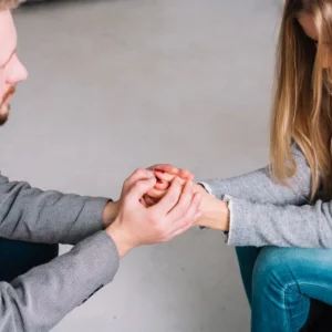 selbstsabotage -in-der-beziehungen-eine-junge-paar